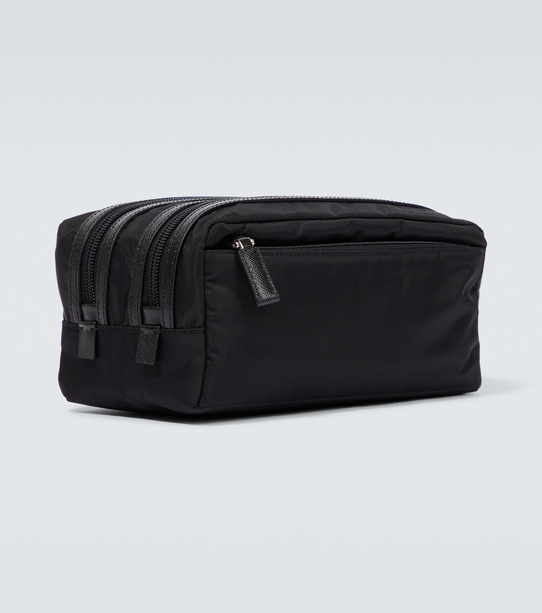 Kosmetiketui aus Re-Nylon | Prada