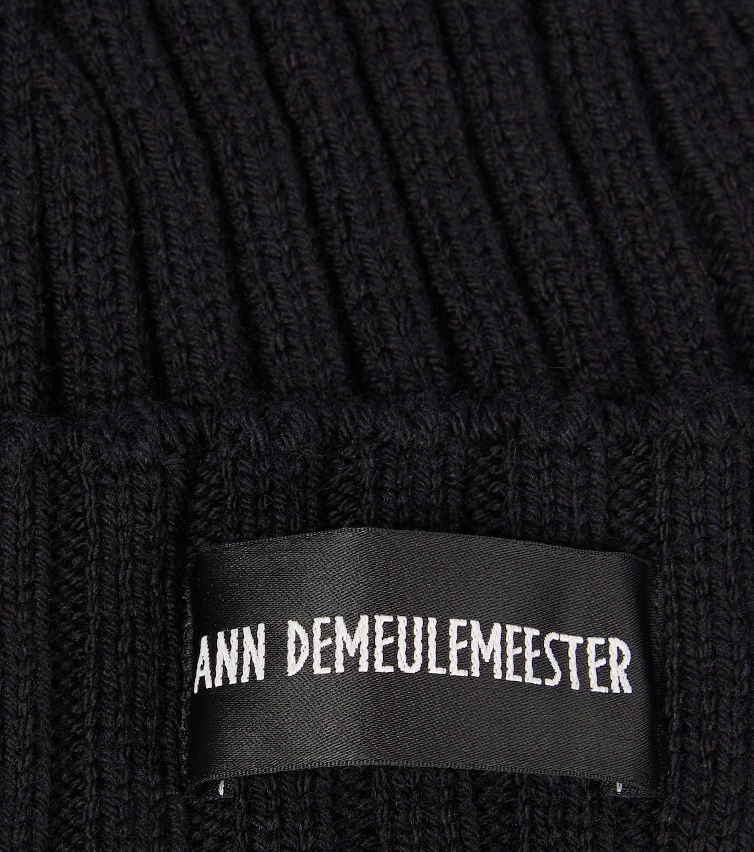 Berretto Hastert in maglia di lana vergine | Ann Demeulemeester