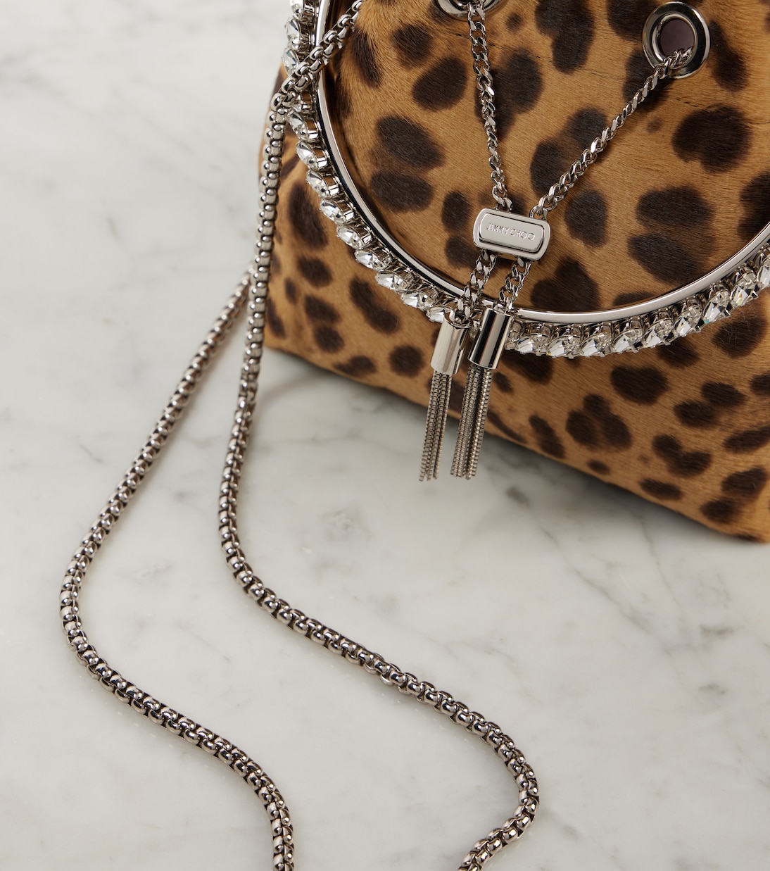 Sac seau Bon Bon imprimé en cuir façon poulain | Jimmy Choo