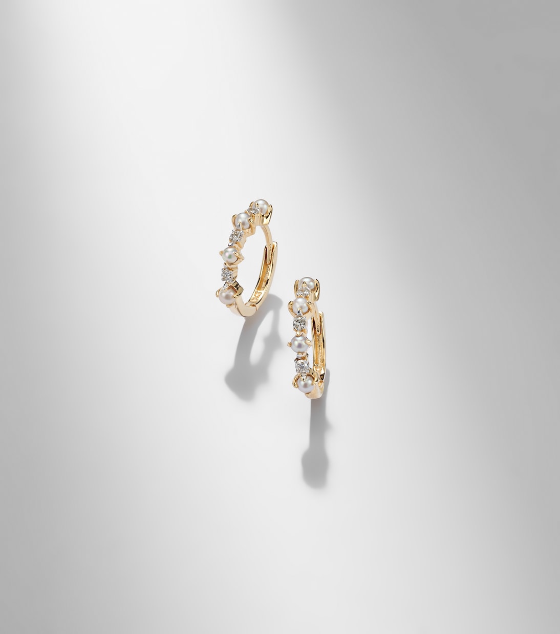 Boucles d’oreilles en or 14 ct (585/1000) avec diamants et perles | Mateo