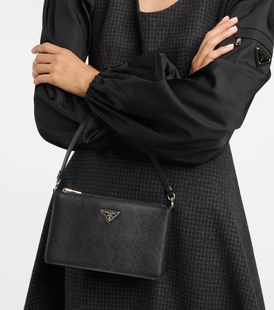 Schultertasche Mini aus Saffiano Leder in Schwarz Prada Mytheresa