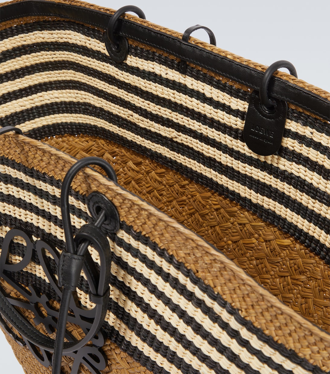 حقيبة يد Paula's Ibiza Large | Loewe