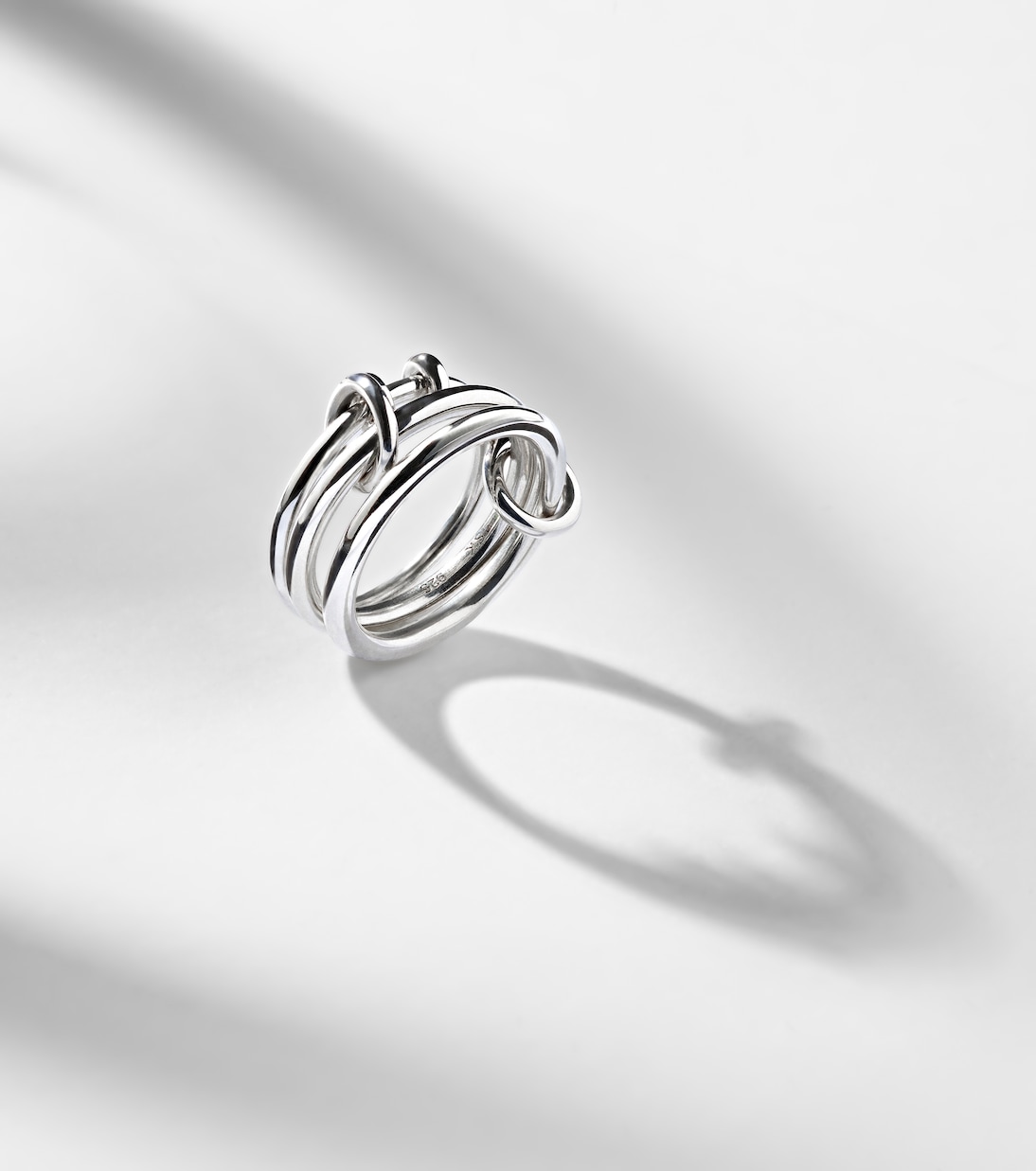 Raneth sterling silver ring  | Spinelli Kilcollin