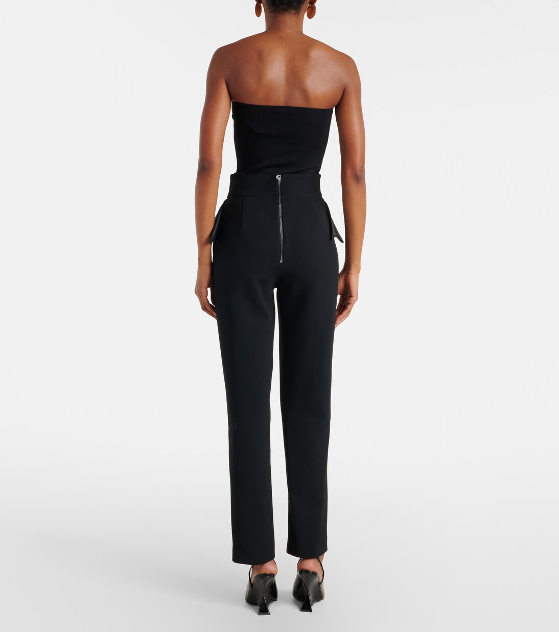 Pantalones slim Relate de satén con peplum | Maticevski