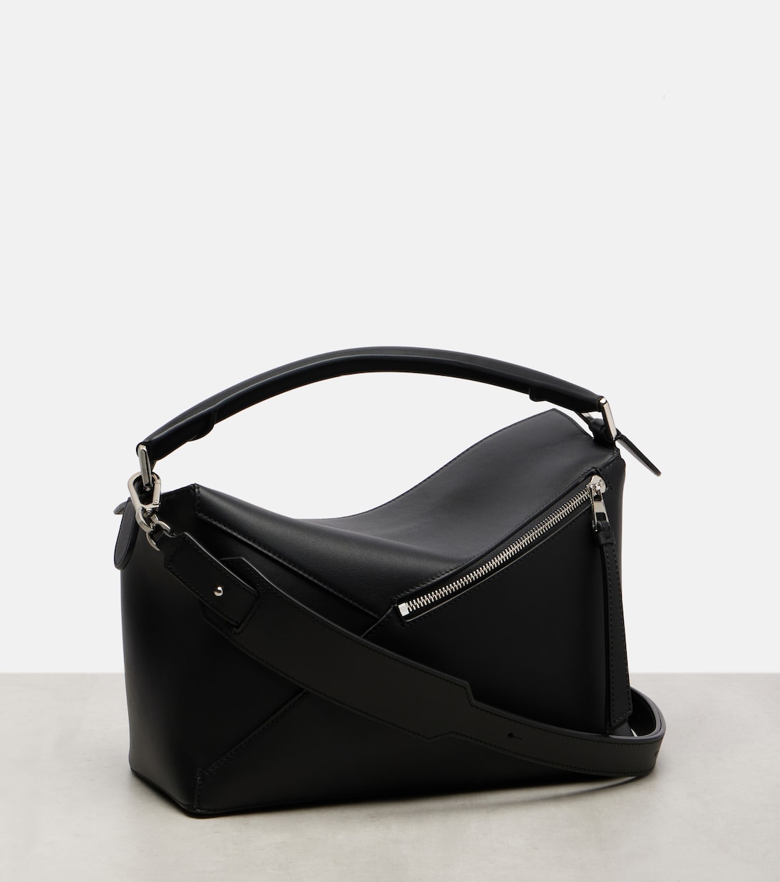 Puzzle Edge Medium leather tote bag | Loewe