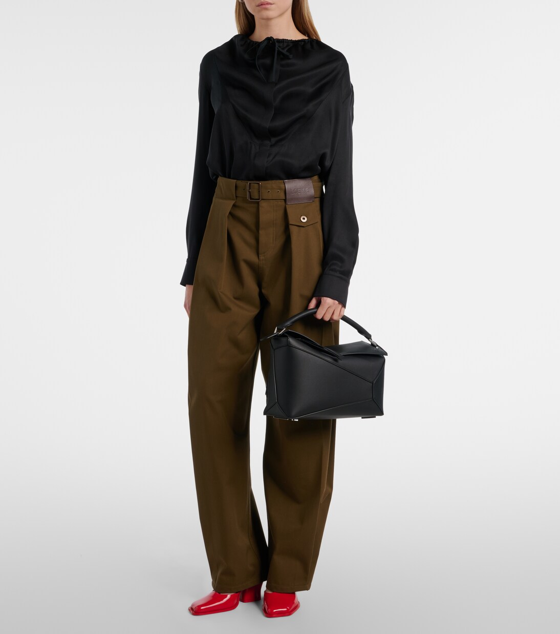 Puzzle Edge Medium leather tote bag | Loewe