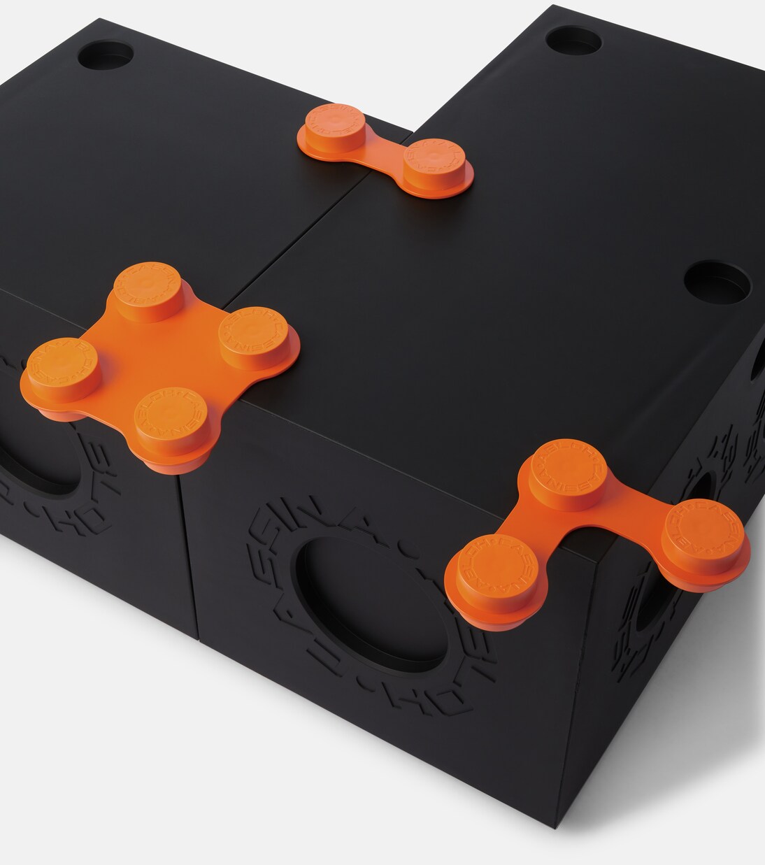 Modular Imagination triple connecting element for blocks by Virgil Abloh | Cassina
