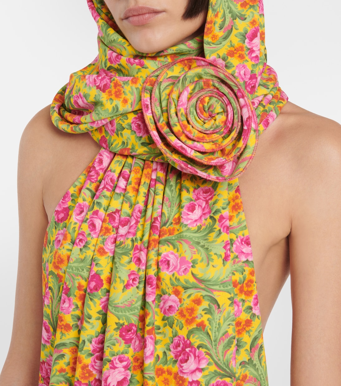 Robe longue à capuche et fleurs | Magda Butrym