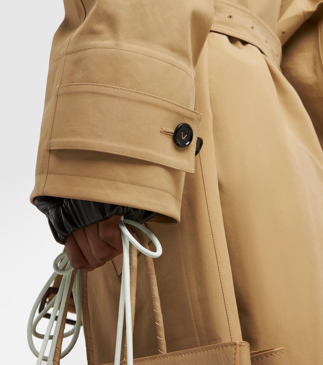 Trench in misto cotone con pelle | Bottega Veneta