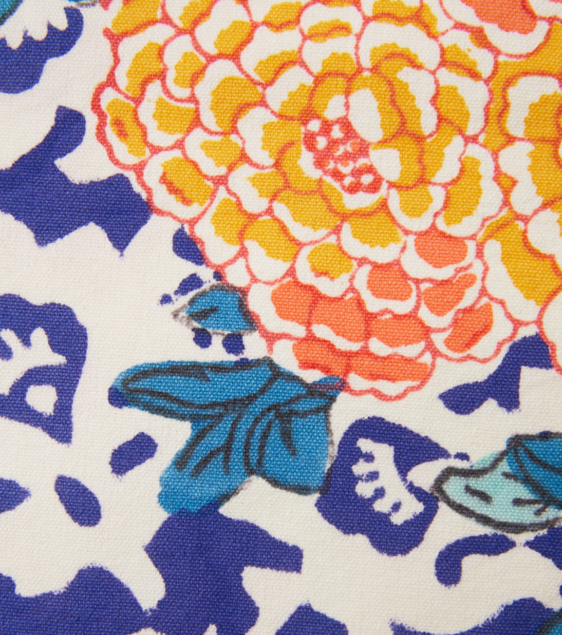 Arabesque Corolla cotton table runner | Lisa Corti