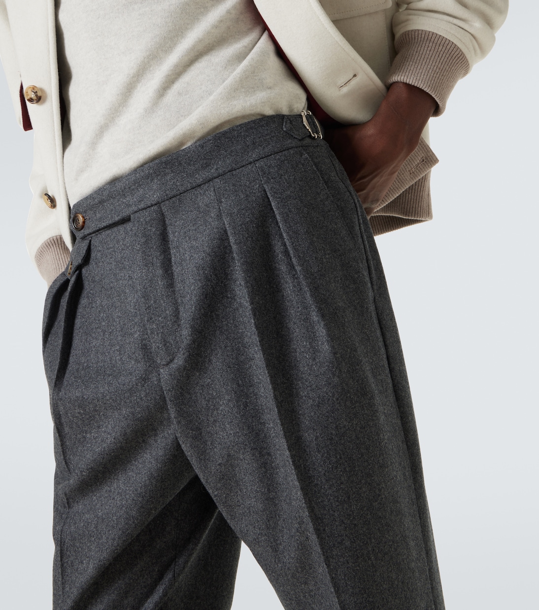 Pleated virgin wool slim pants | Brunello Cucinelli