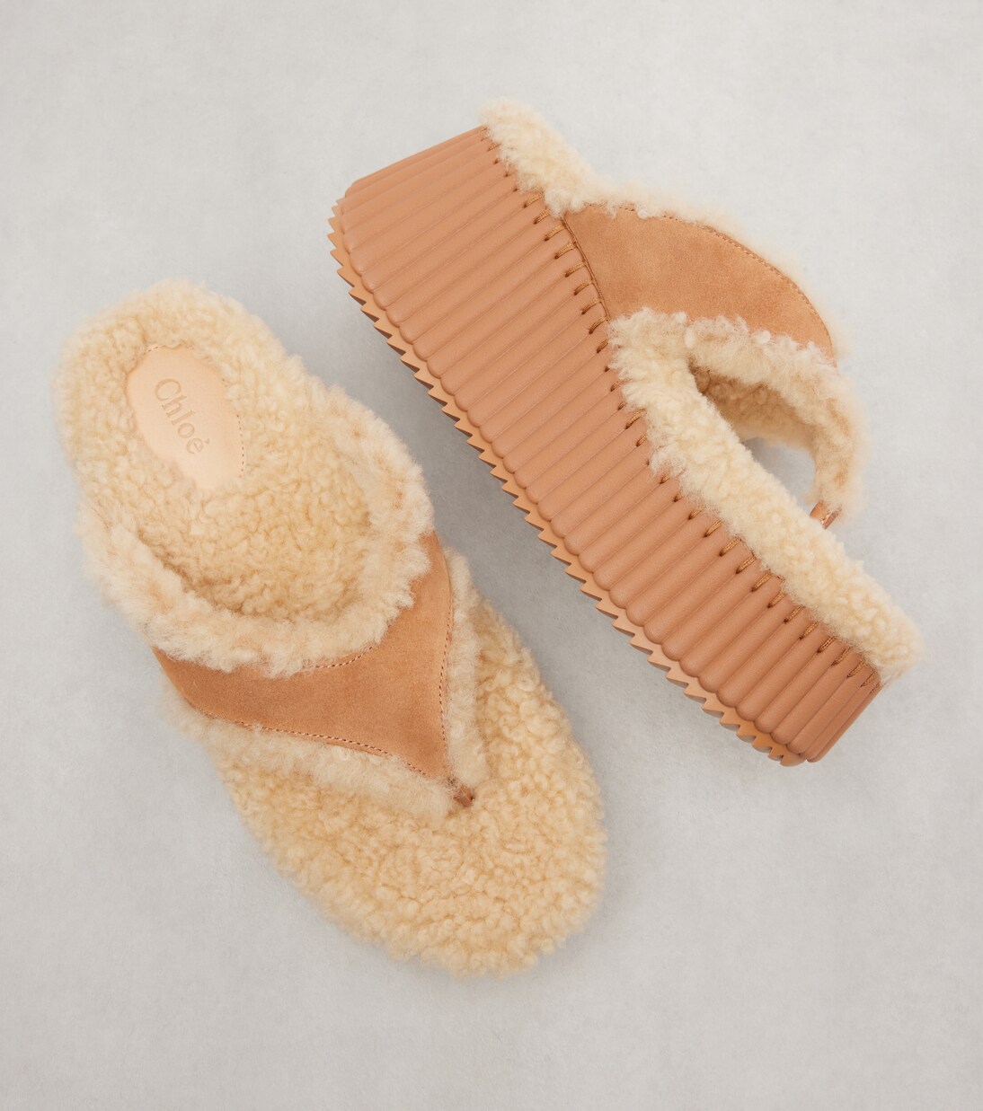Plateausandalen Nama 80 aus Veloursleder | Chloé