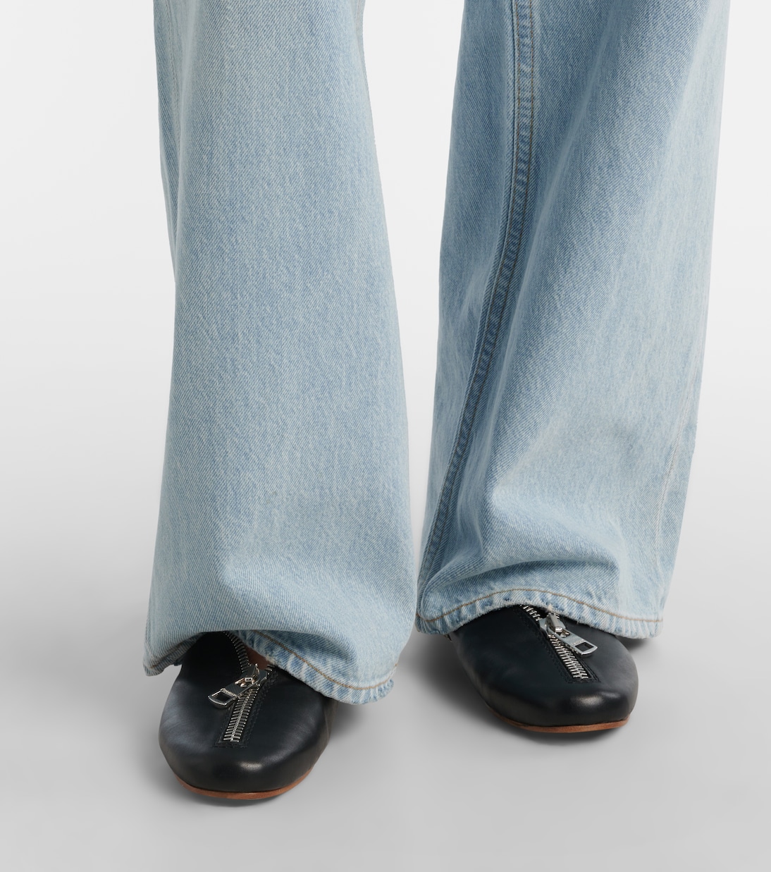 Wide-Leg Jeans Low Slung Baggy  | Agolde