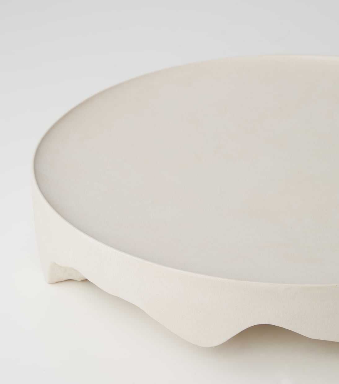 Iwa Big ceramic tray by Kristian Sofus Hansen and Tommy Hyldahl | 101 Copenhagen