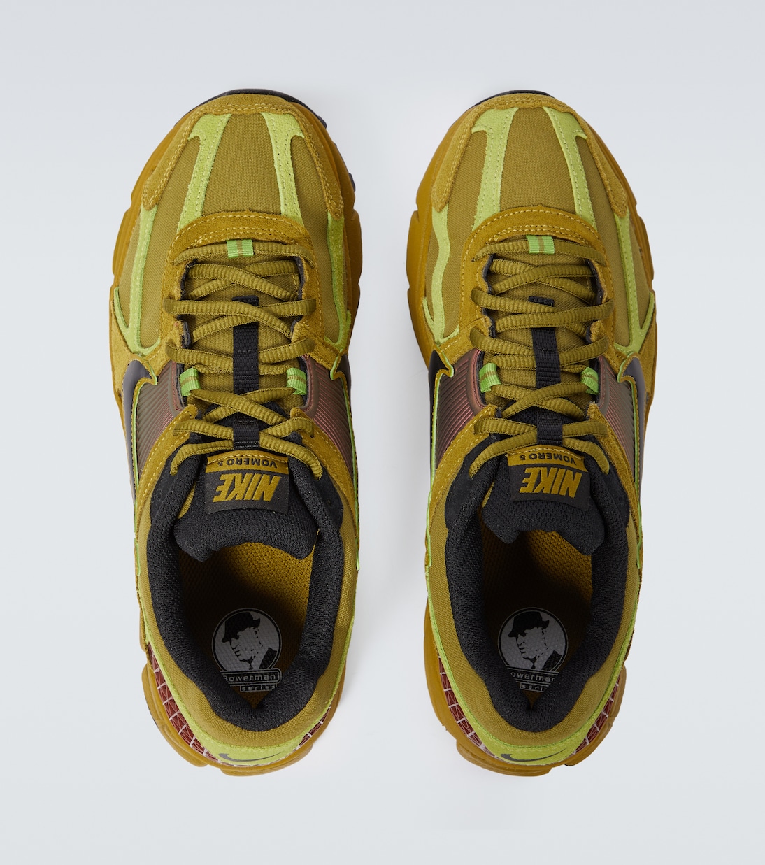Sneakers Zoom Vomero 5 in suede | Nike