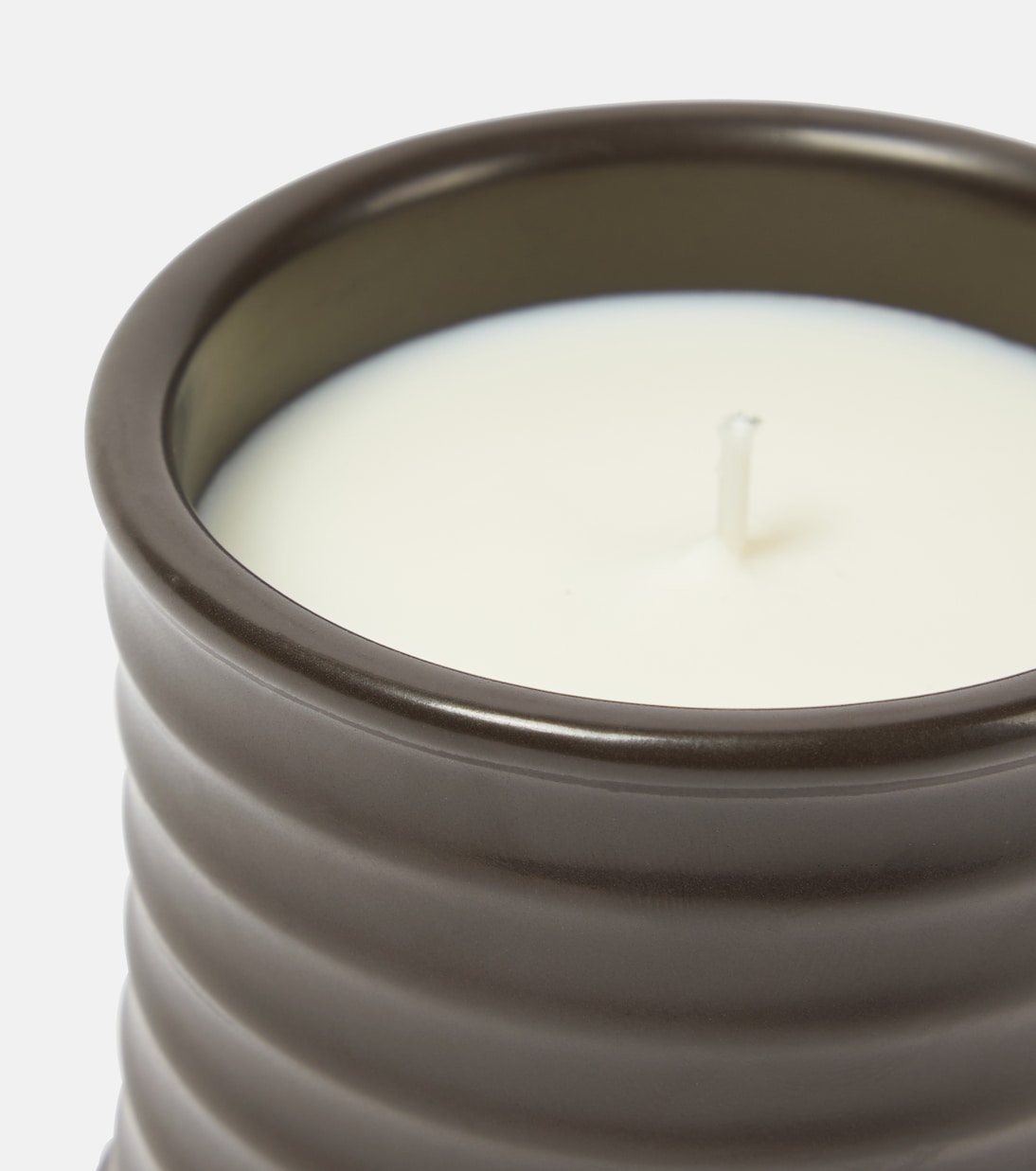 Small roasted hazelnut scented candle | Loewe Home Scents