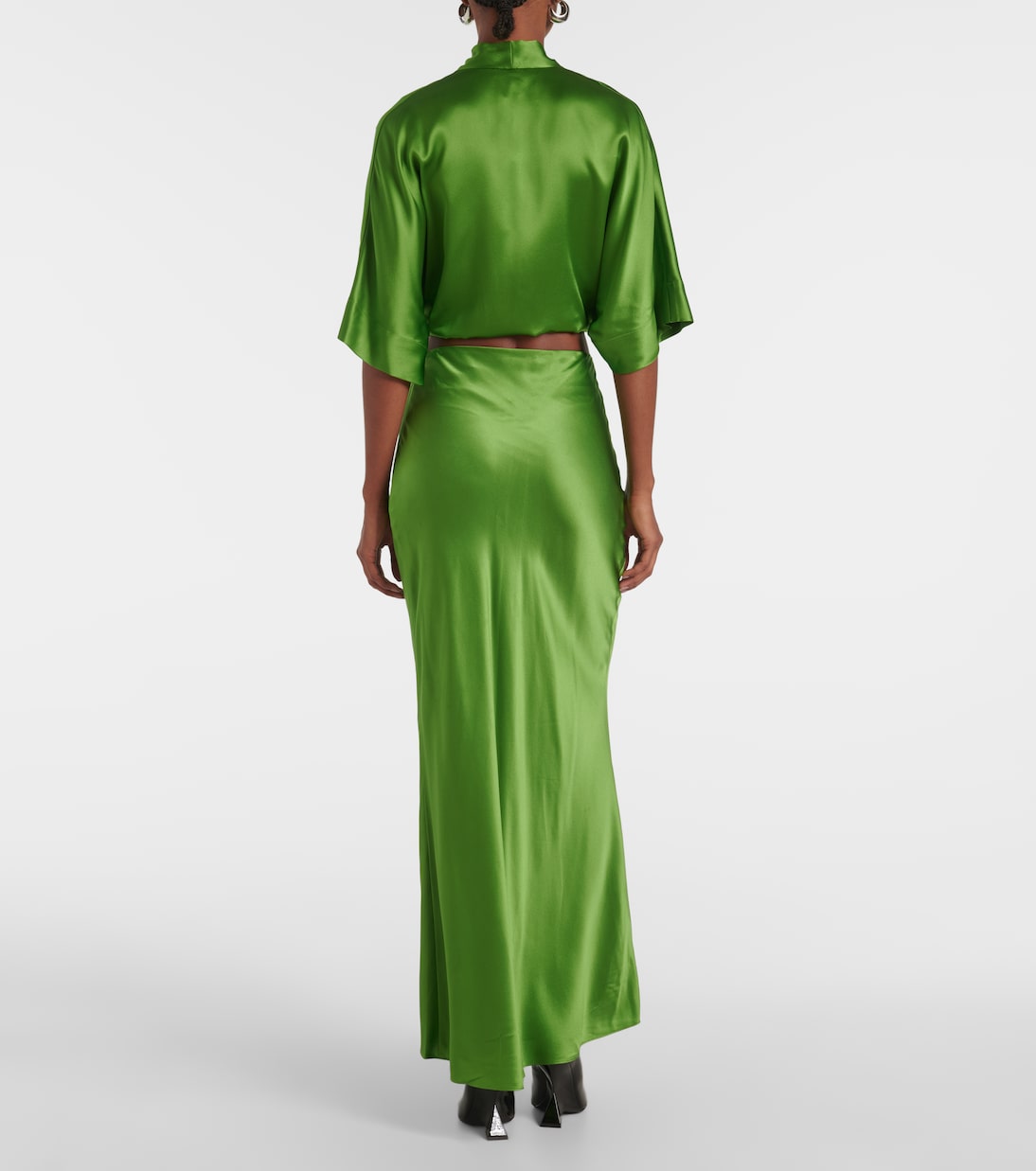 Blouse raccourcie en satin de soie | The Sei