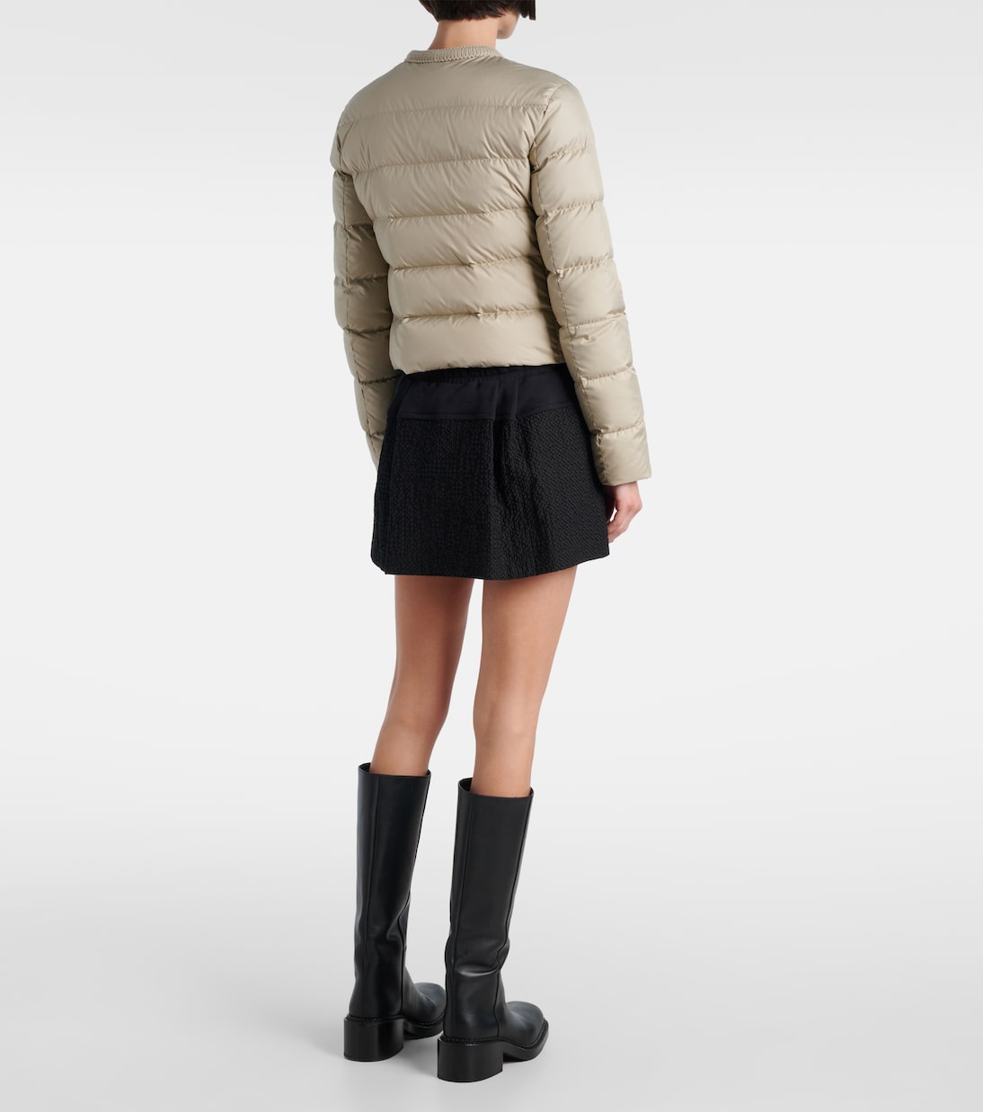 جاكيت محشوة بريش الإوز Mauvezin  | Moncler