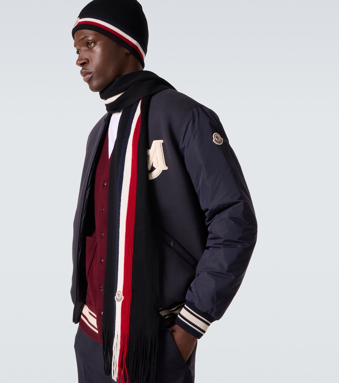 Bufanda de lana virgen con flecos | Moncler