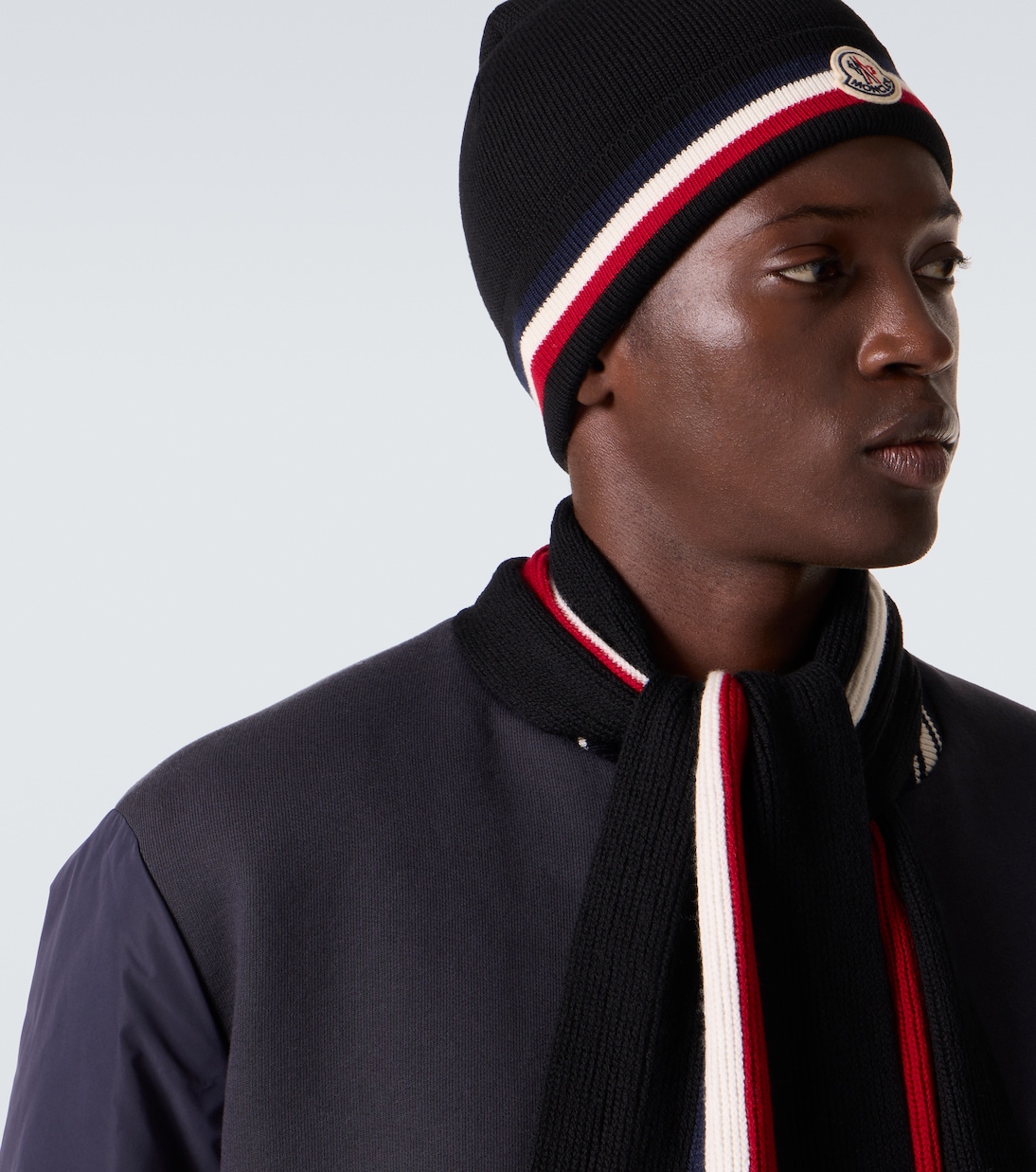 Bufanda de lana virgen con flecos | Moncler