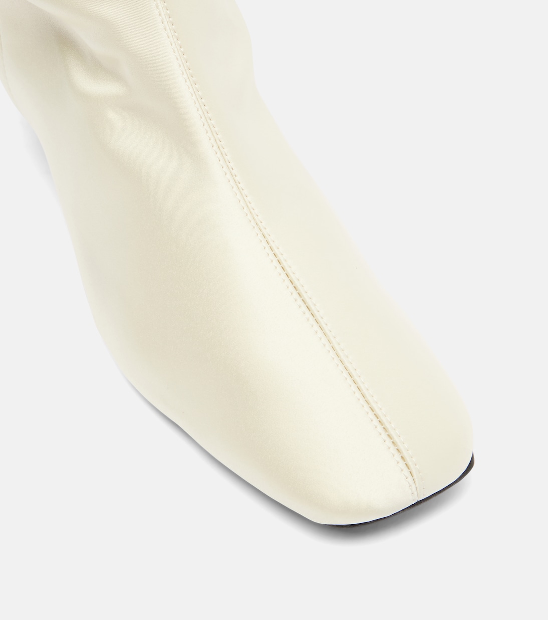 Stiefel aus Satin | Toteme