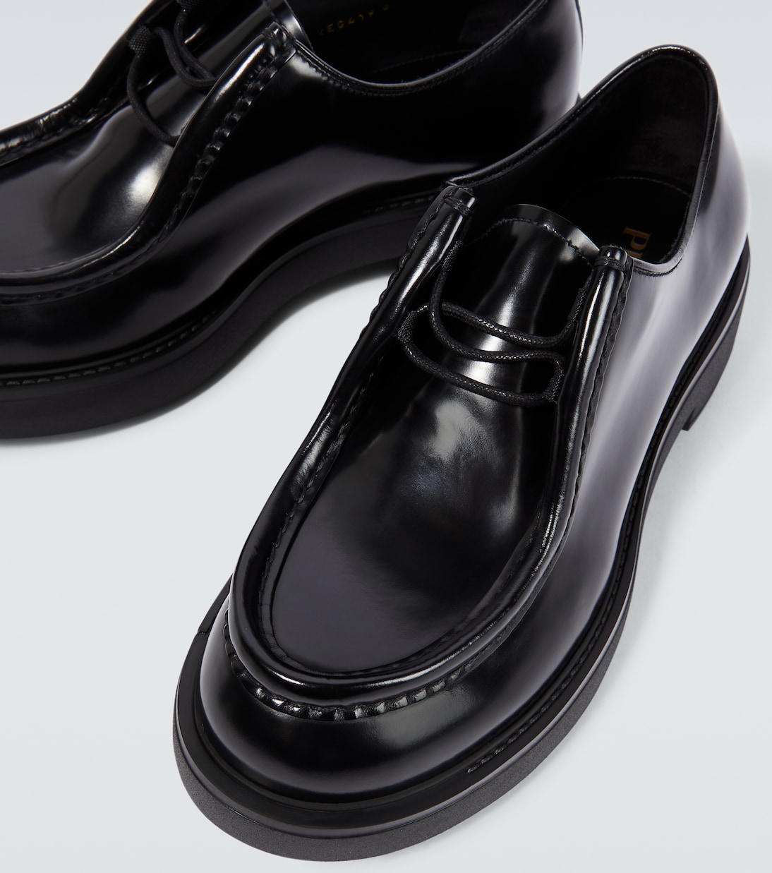 Stringate Diapason in pelle | Prada