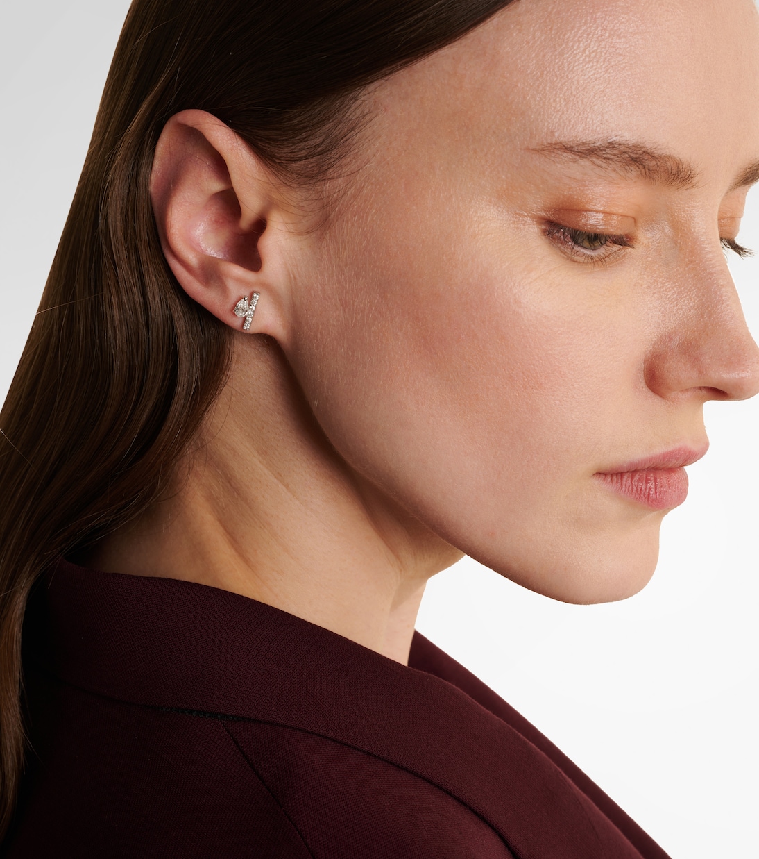 Orecchino singolo Serti Sur Vide in oro bianco 18kt con diamante | Repossi