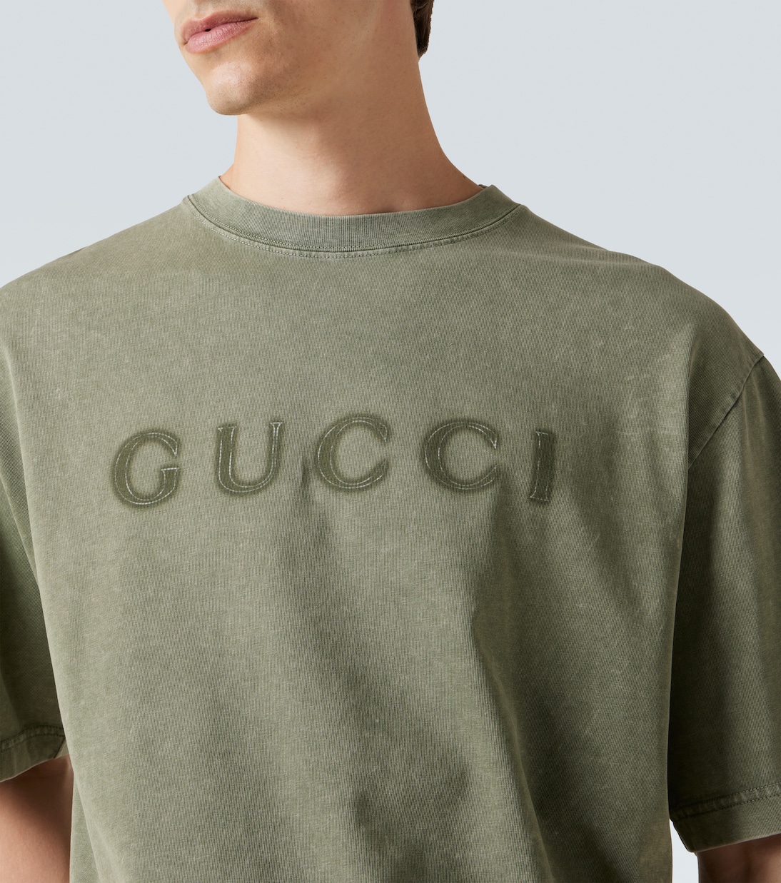 Distressed logo cotton T-shirt | Gucci