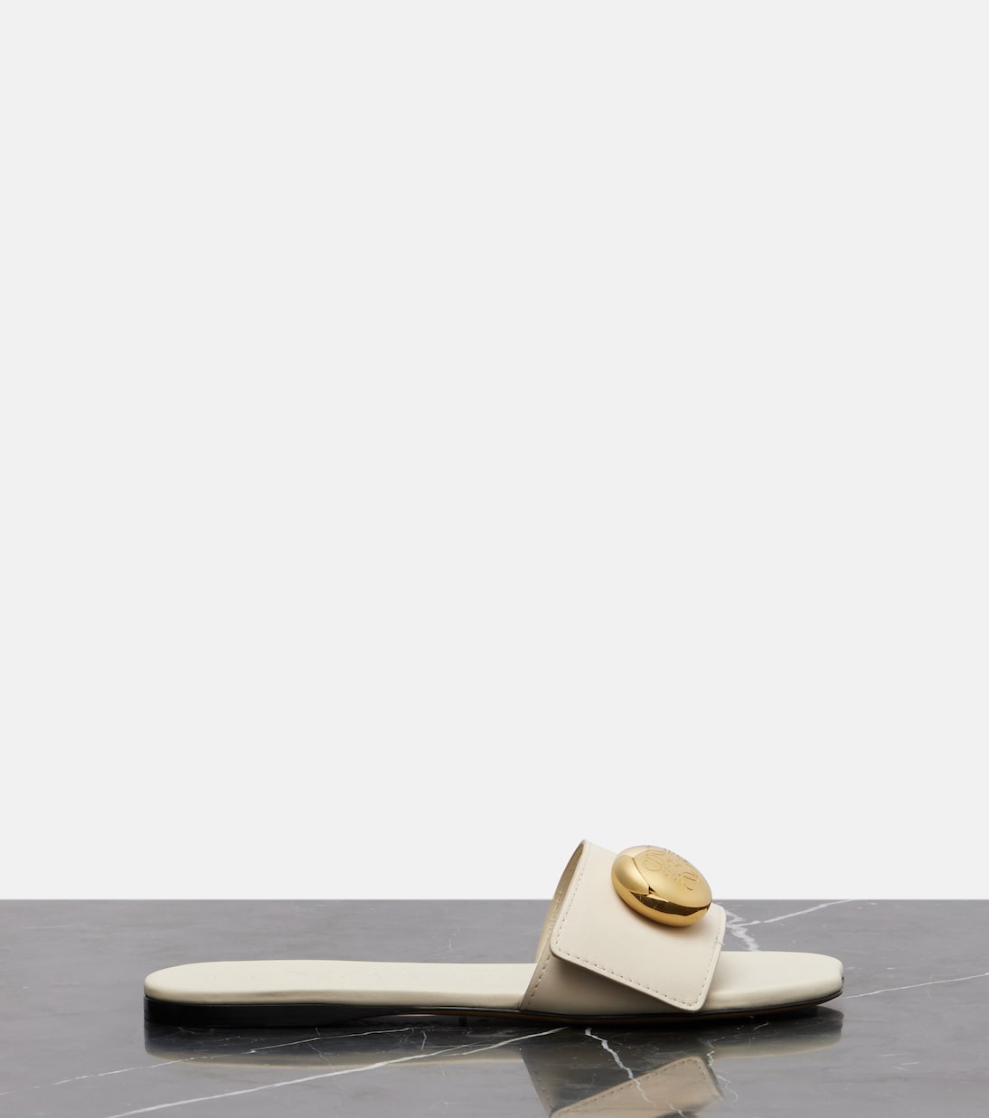 Pebble leather slides | Loewe