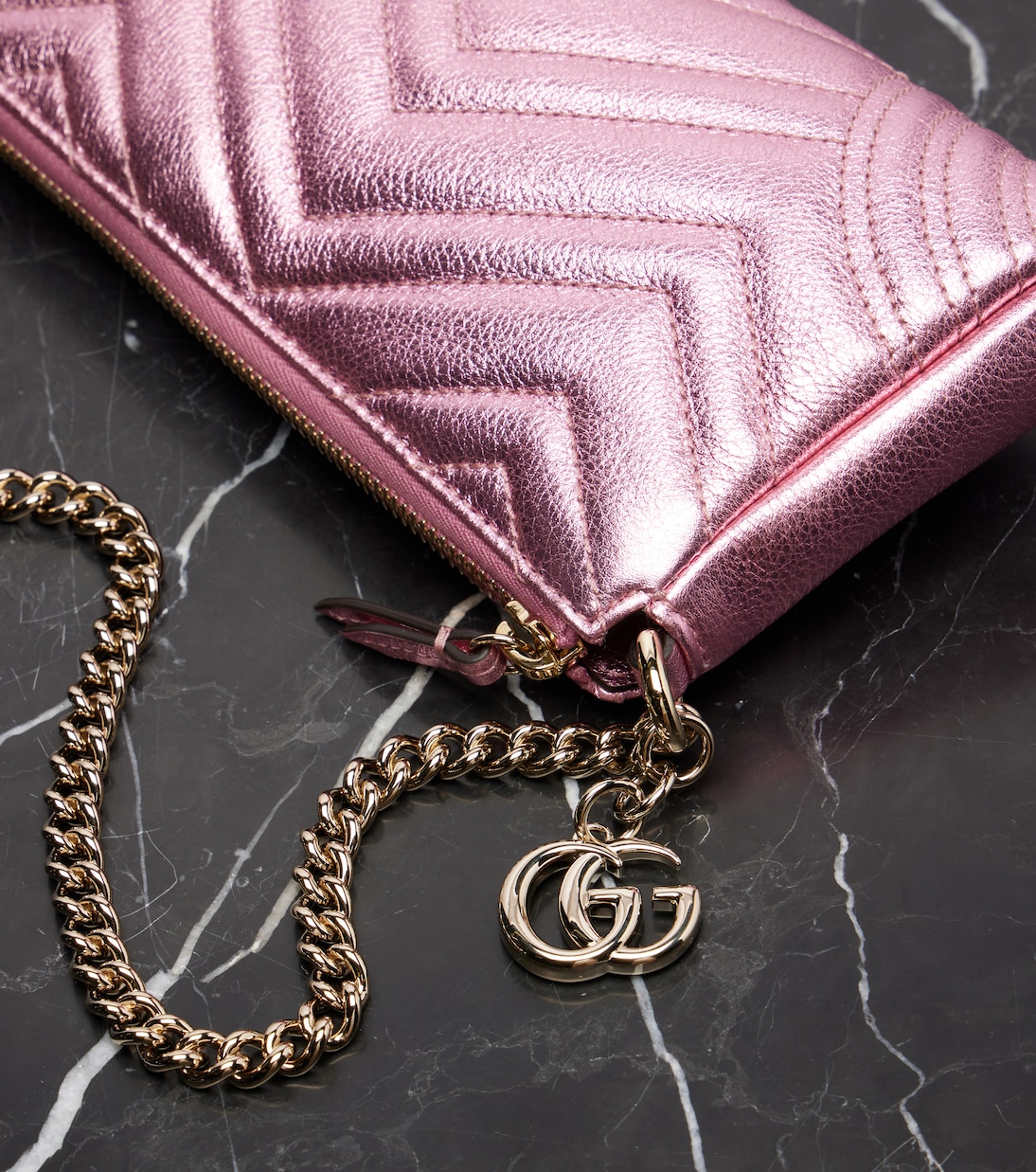 GG Marmont Mini leather shoulder bag | Gucci