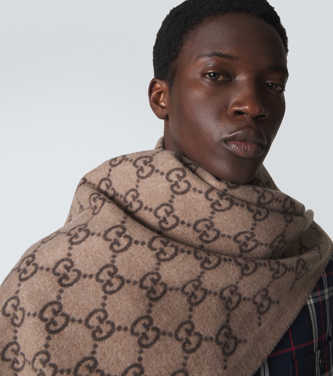 Bufanda de cachemir con GG y flecos | Gucci