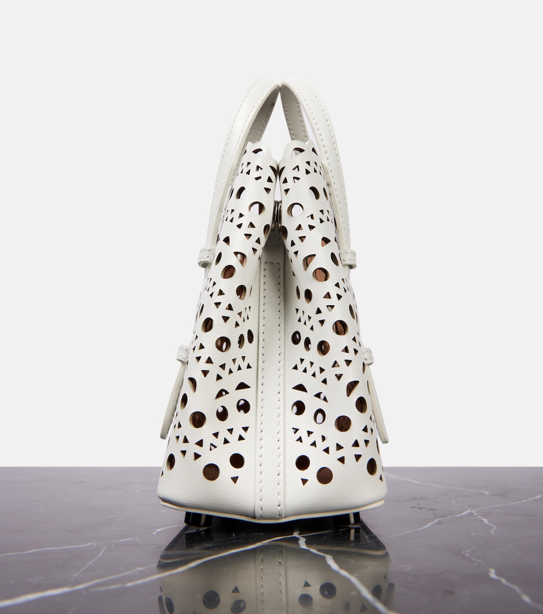 Le Mina 16 Vienne Wave leather tote bag | Alaïa