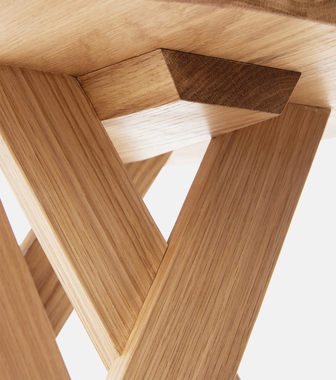 Touch Pill stool | Zanat