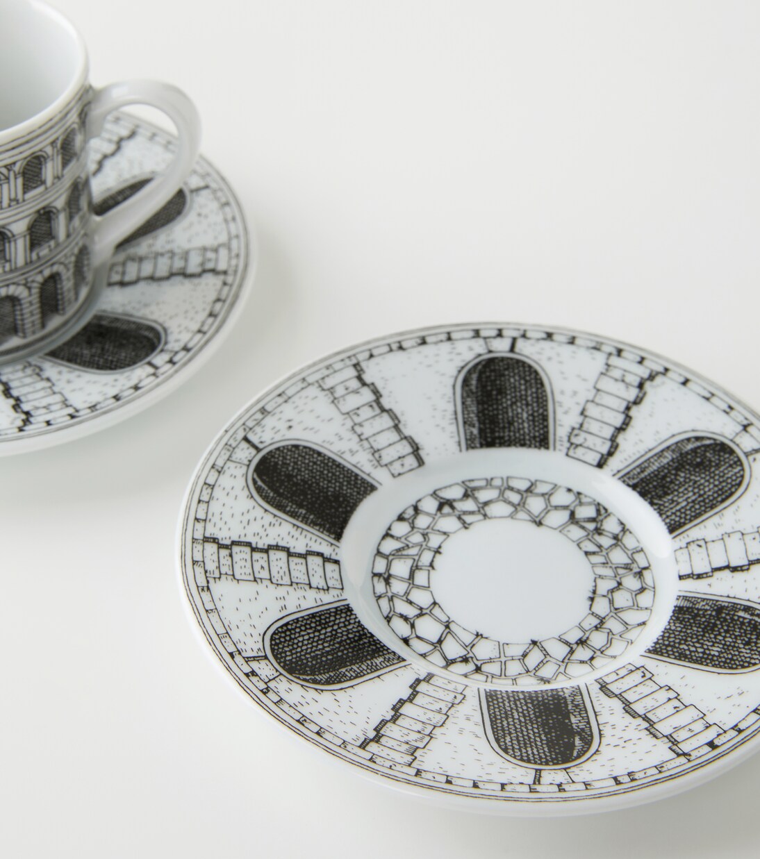 Architettura set of 6 coffee cups and saucers | Fornasetti