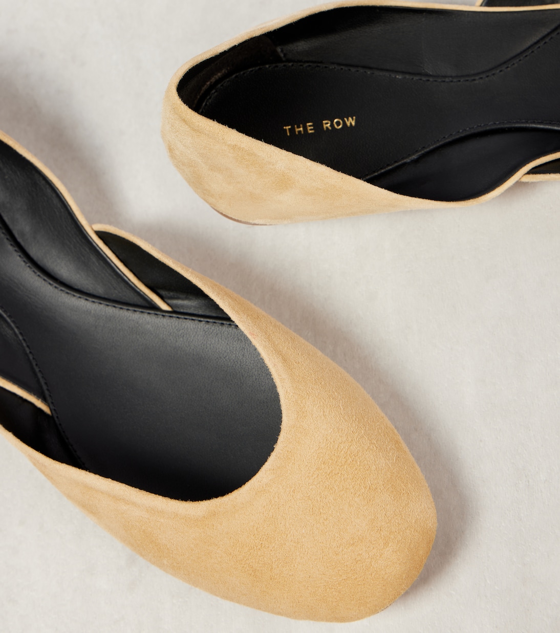 Ballerinas Gemma aus Veloursleder | The Row