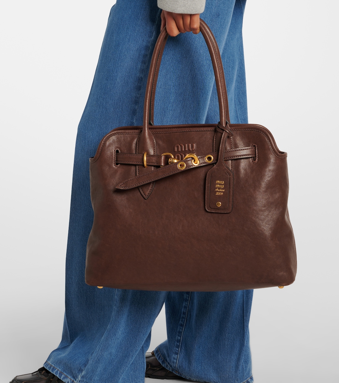 Adventure Large leather shoulder bag | Miu Miu