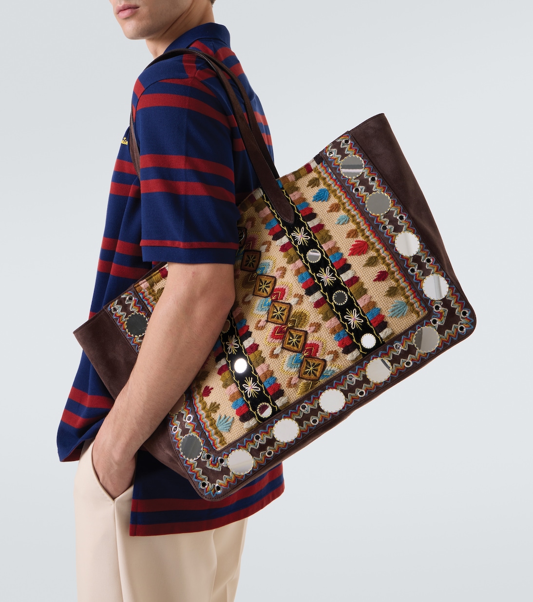 Verzierte Tote Nellcôte Large aus Veloursleder | Valentino Garavani