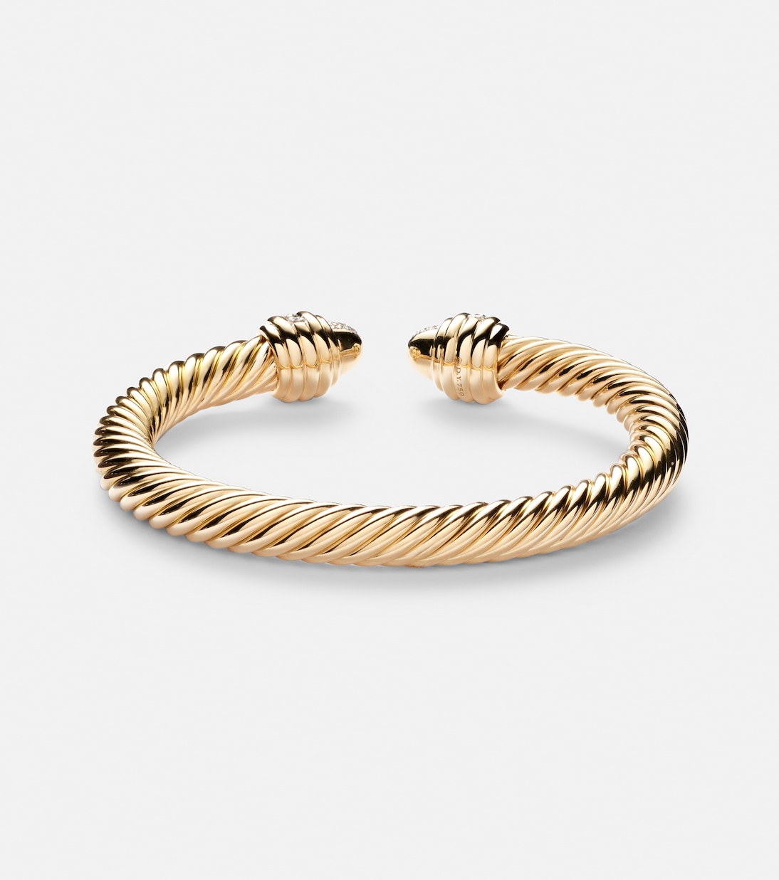 Pulsera Classic Cablespira® de oro de 18 ct con diamantes | David Yurman