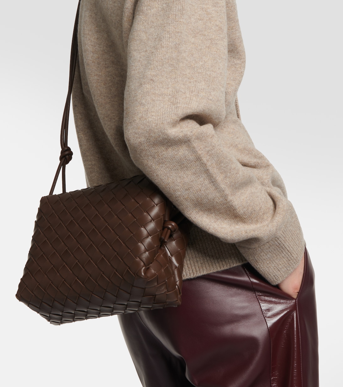 Loop Intrecciato leather camera bag | Bottega Veneta