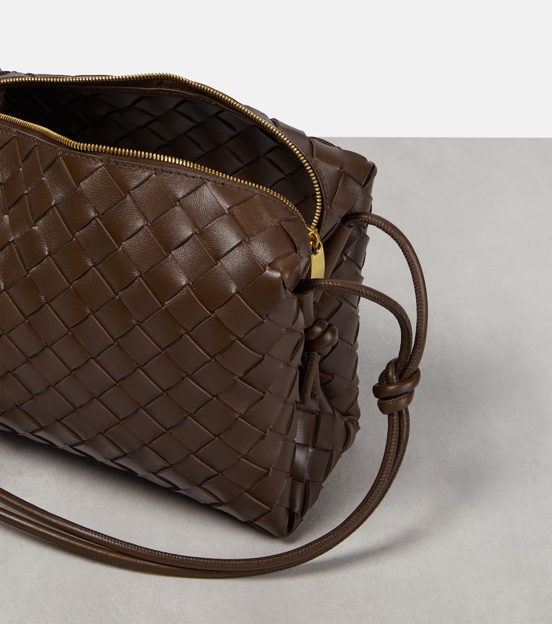 Loop Intrecciato leather camera bag | Bottega Veneta