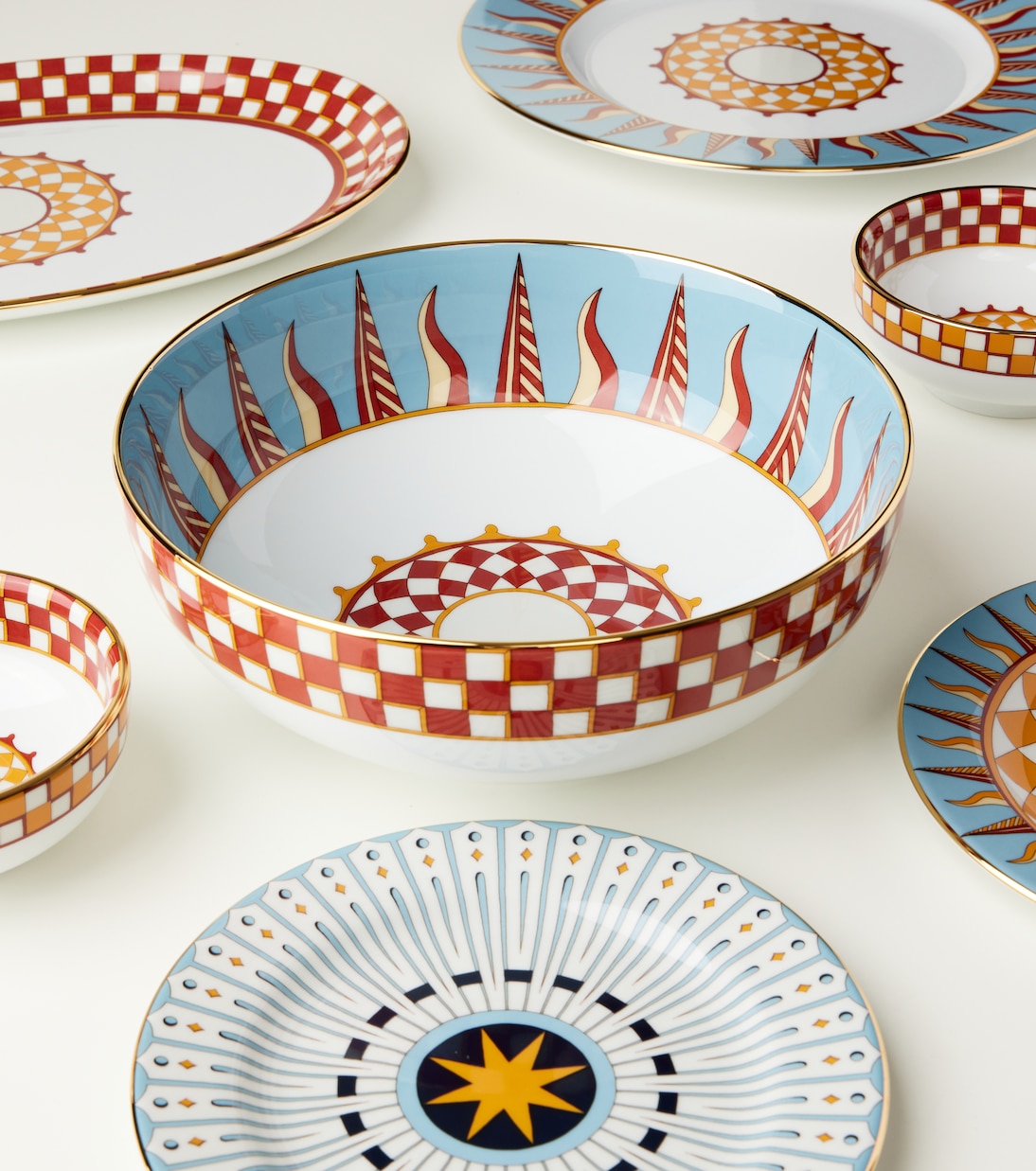 Apollo porcelain serving bowl | La DoubleJ