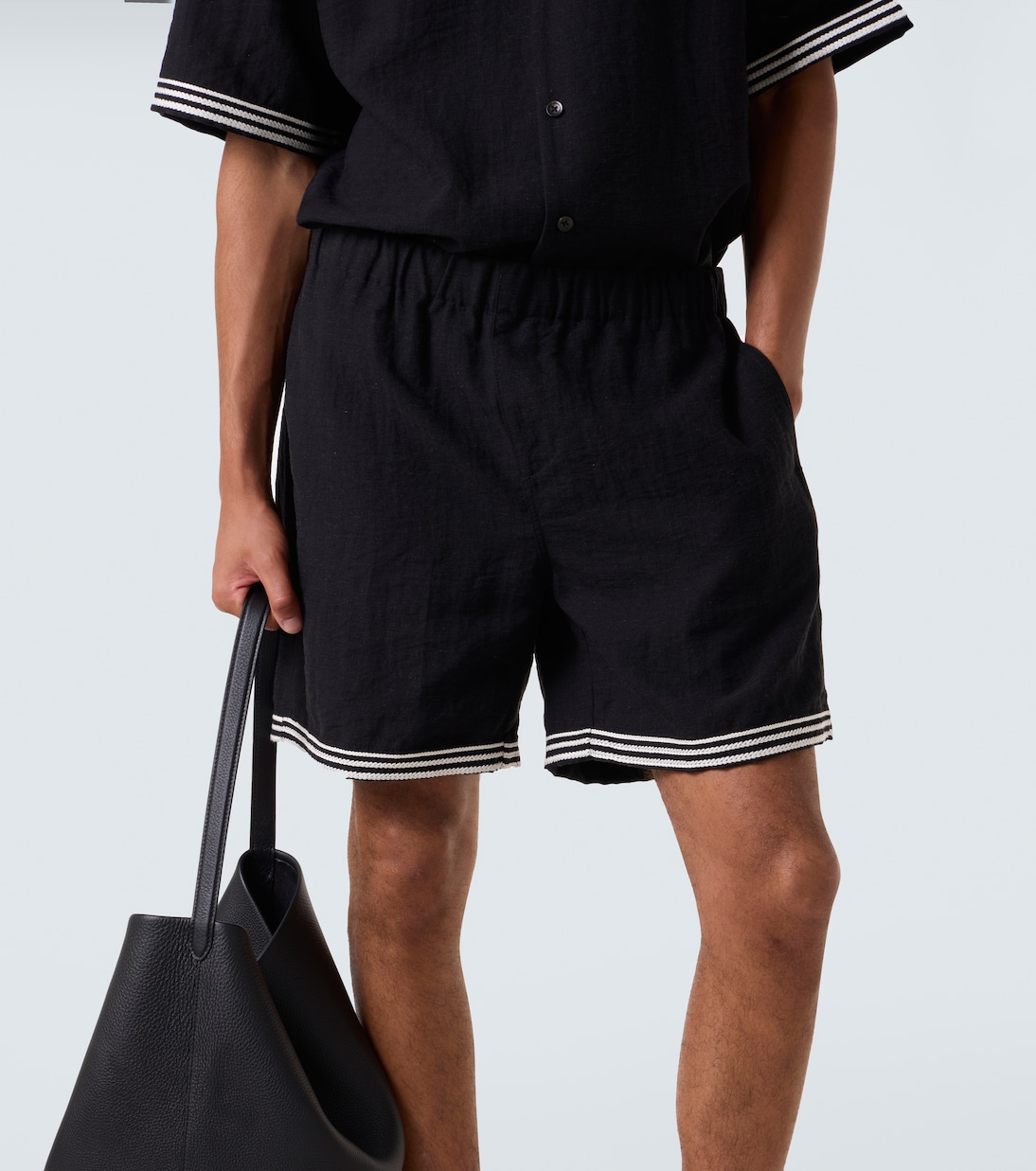 Shorts con ricamo | Commas