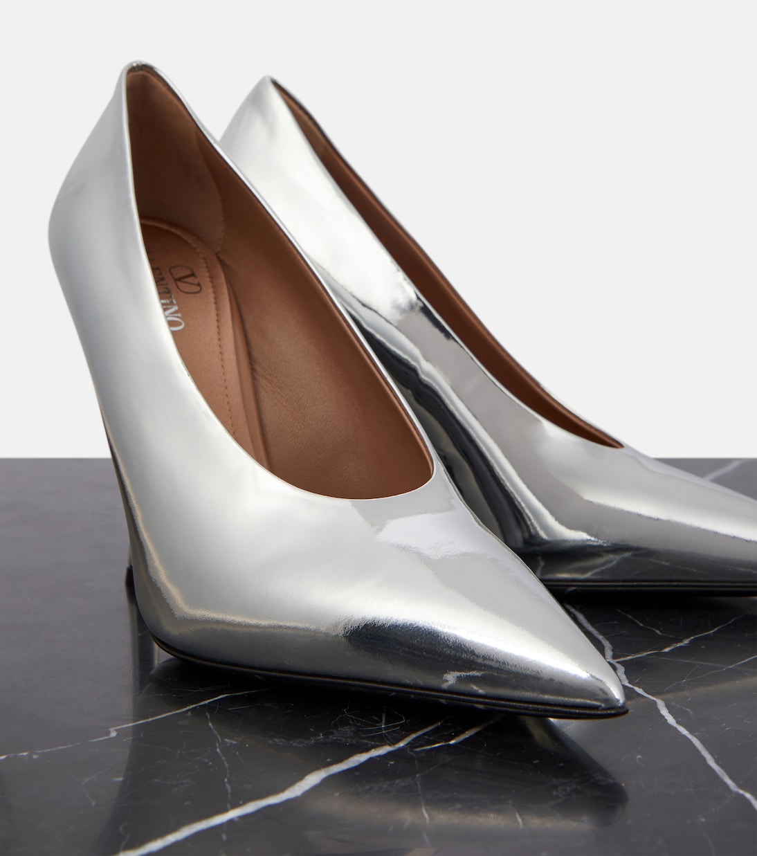 Pumps Nite-Out in pelle metallizzata | Valentino Garavani