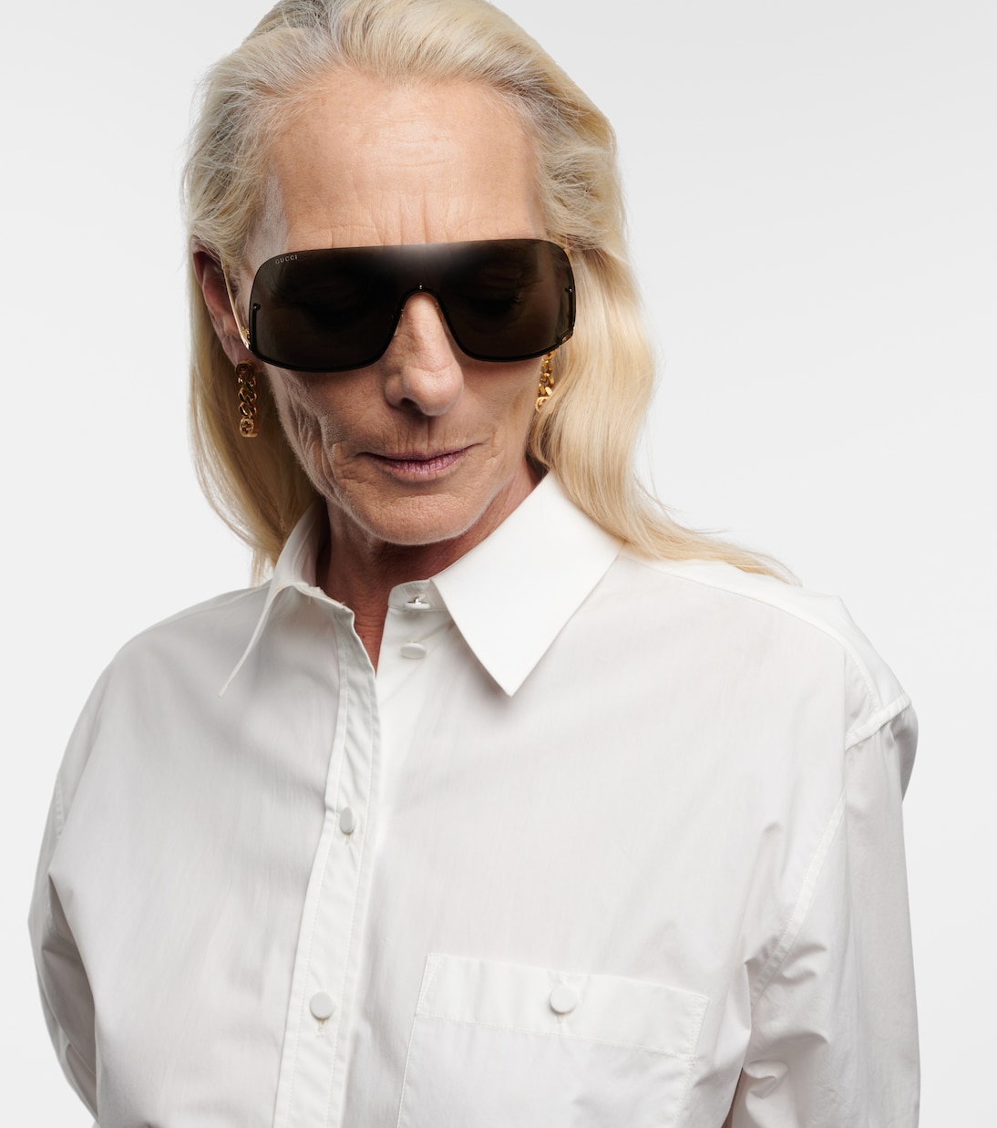Occhiali da sole GUCCI Shield: stile giovane e audace