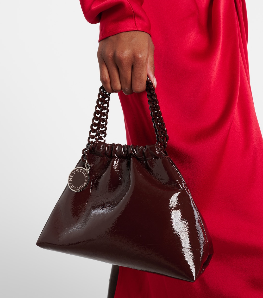 Cabas Falabella Small en cuir synthétique verni | Stella McCartney