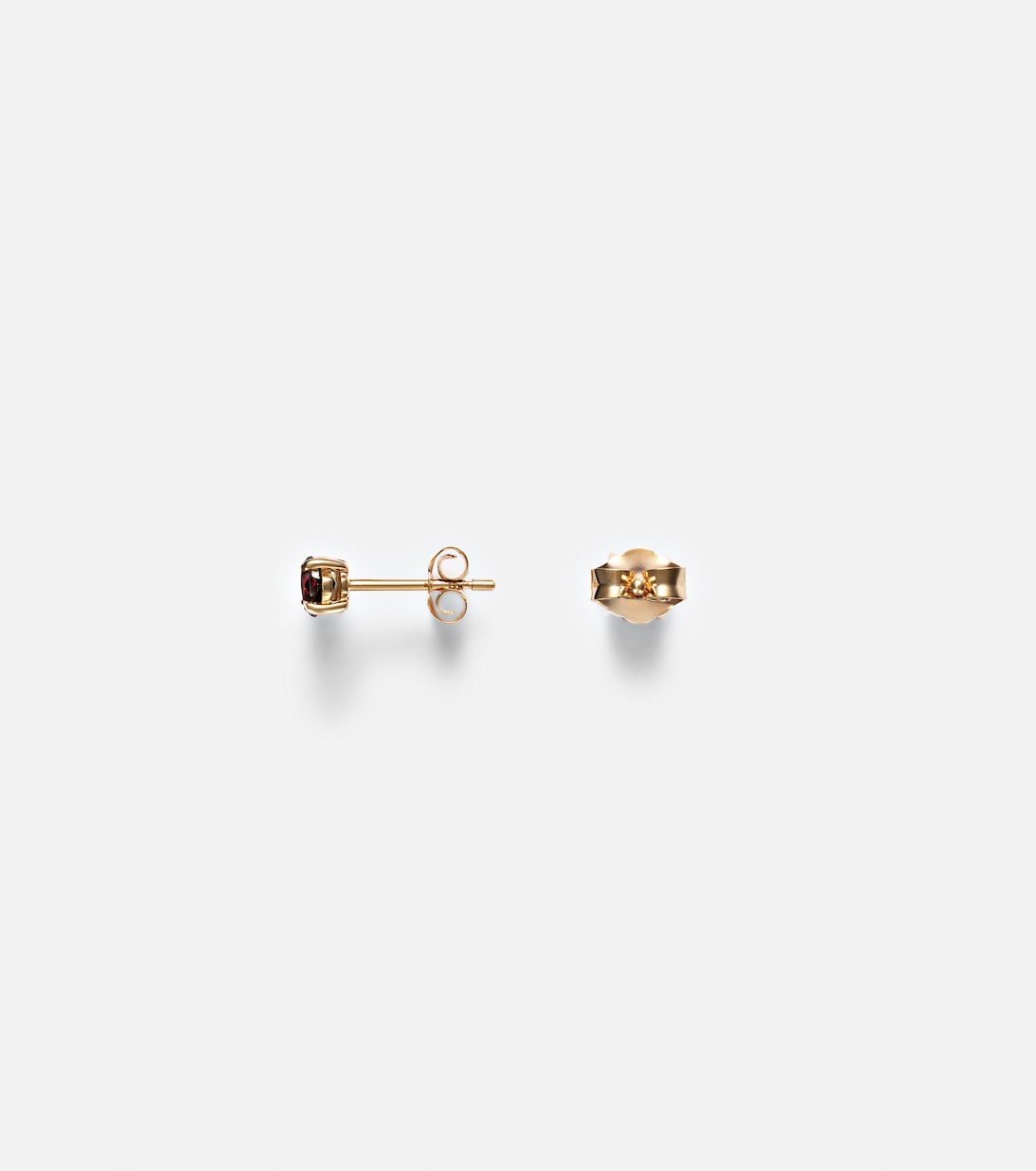Ohrringe aus 10kt Gelbgold mit Granat | Stone and Strand