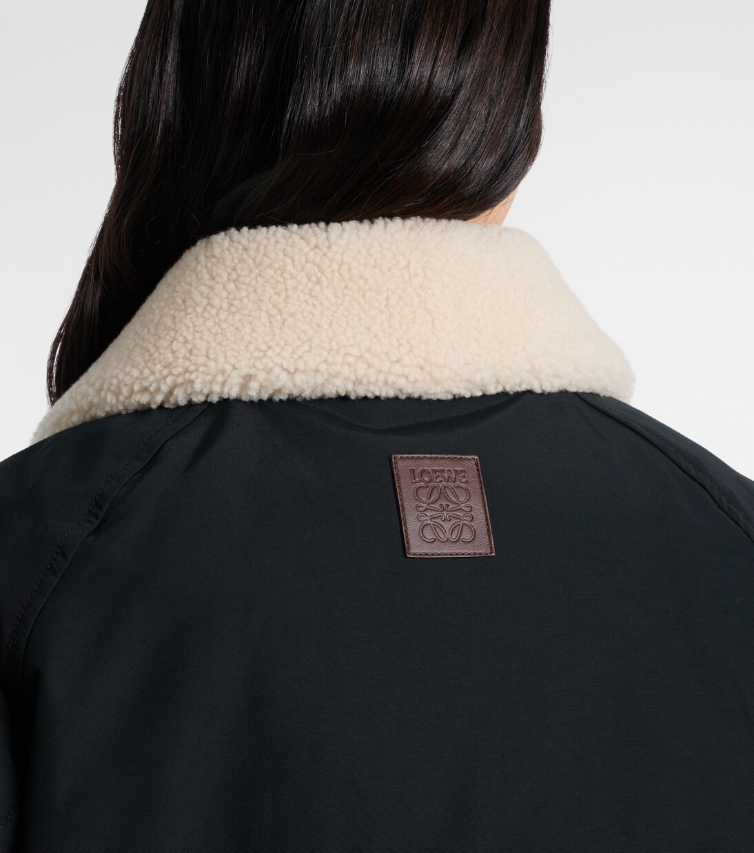 Jacke aus einem Baumwollgemisch mit Shearling | Loewe