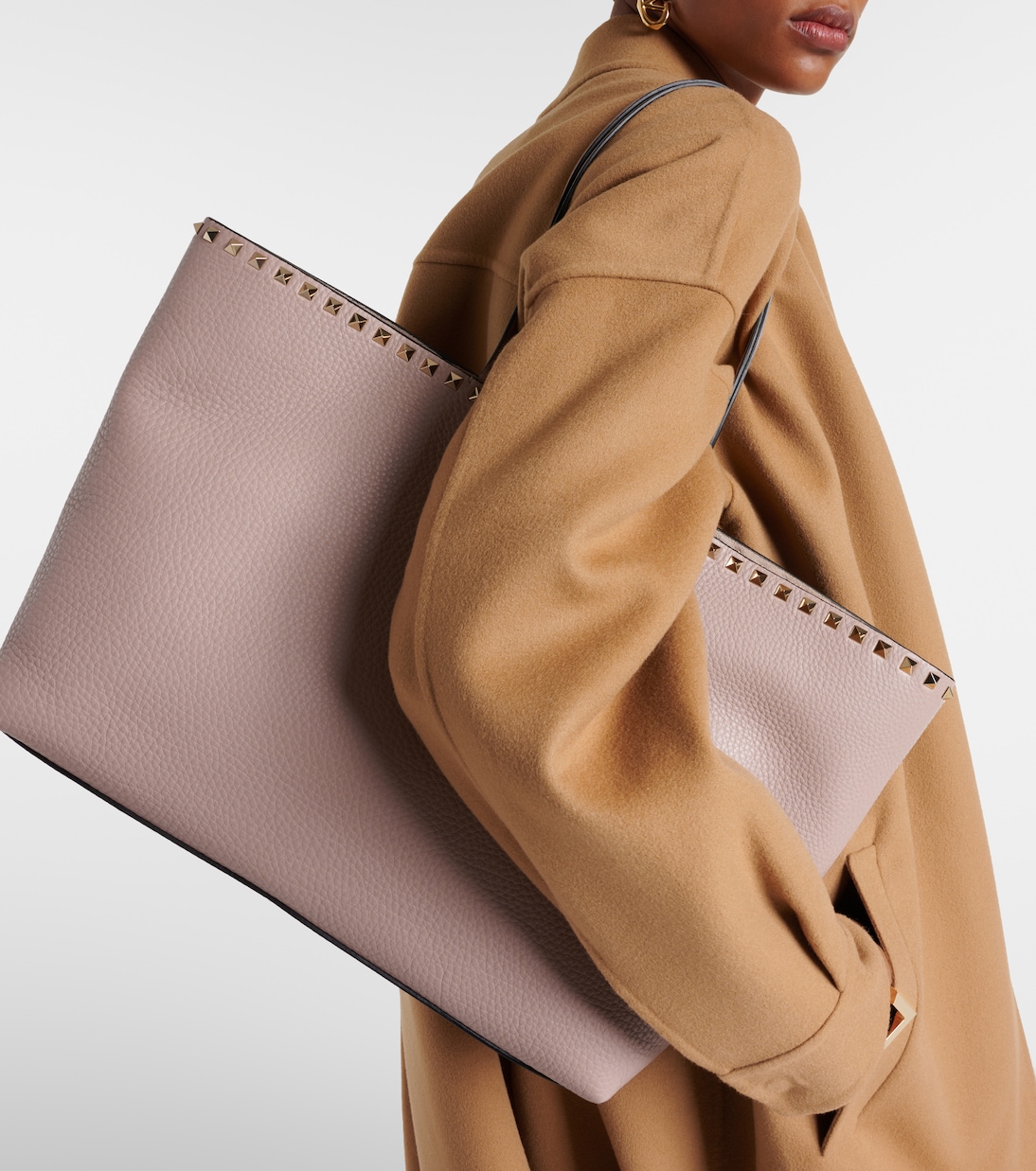 Rockstud Large leather tote bag | Valentino Garavani
