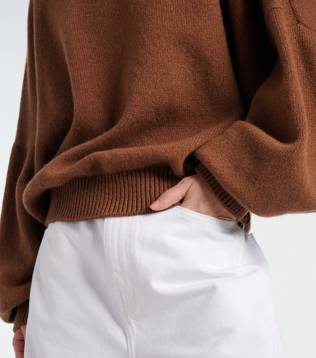 Wolfe oversized cashmere sweater | Khaite