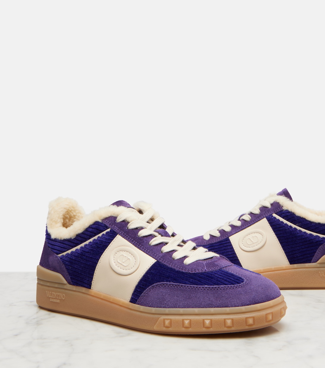 Baskets Upvillage en daim et velours côtelé | Valentino Garavani